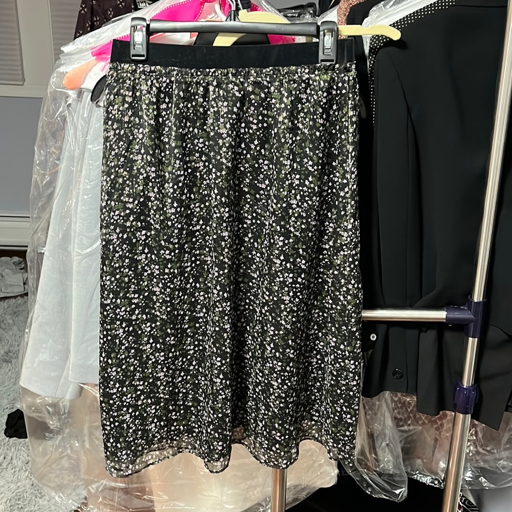 Brand New, with Tags Ann Taylor Loft Petite Shimmer Velvet Trim Midi Skirt